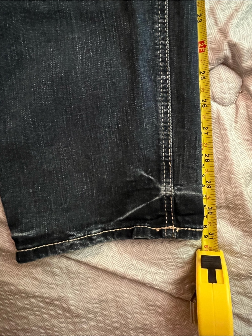 Silver Suki Jeans Size 18/L31 Straight Leg Women's Medium Wash Blue - Picture 9 of 16